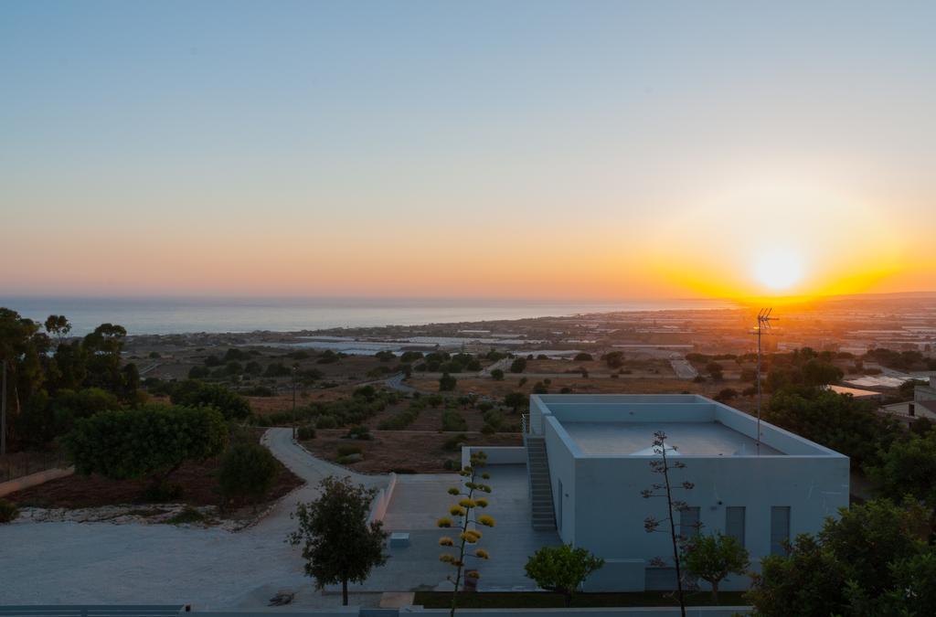 Surra Mediterranean Apartments Scicli Exteriér fotografie